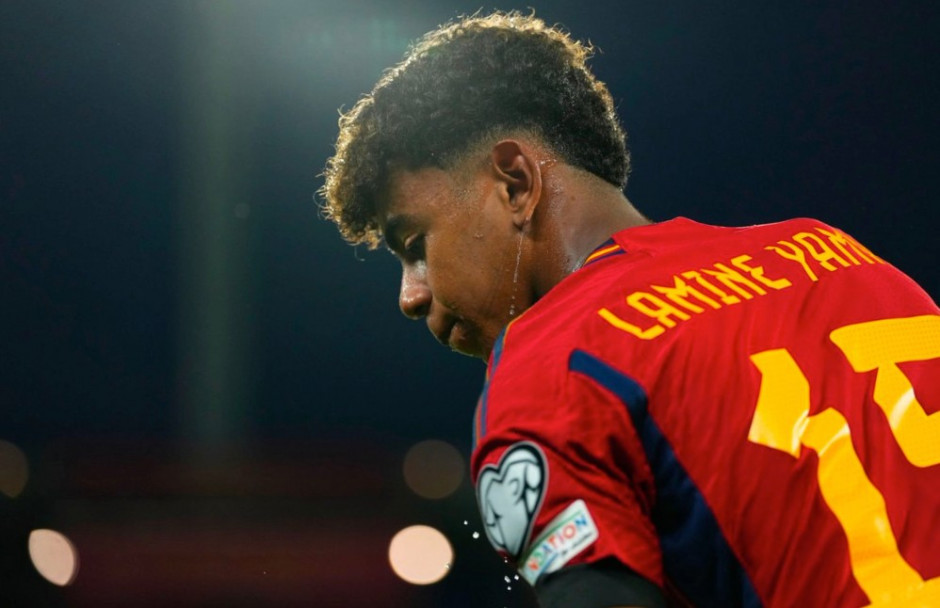 罗马诺：阿森纳对吉拉西的兴趣不实；曼联和巴萨和他有传闻（罗马诺辟谣：阿森纳无意吉拉西，曼联与巴萨传闻仍存）