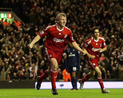 杰伦·约翰逊30+12+12助老鹰终结连败，首次连场三双（杰伦-约翰逊轰30+12+12助老鹰止颓，生涯首次连场三双）