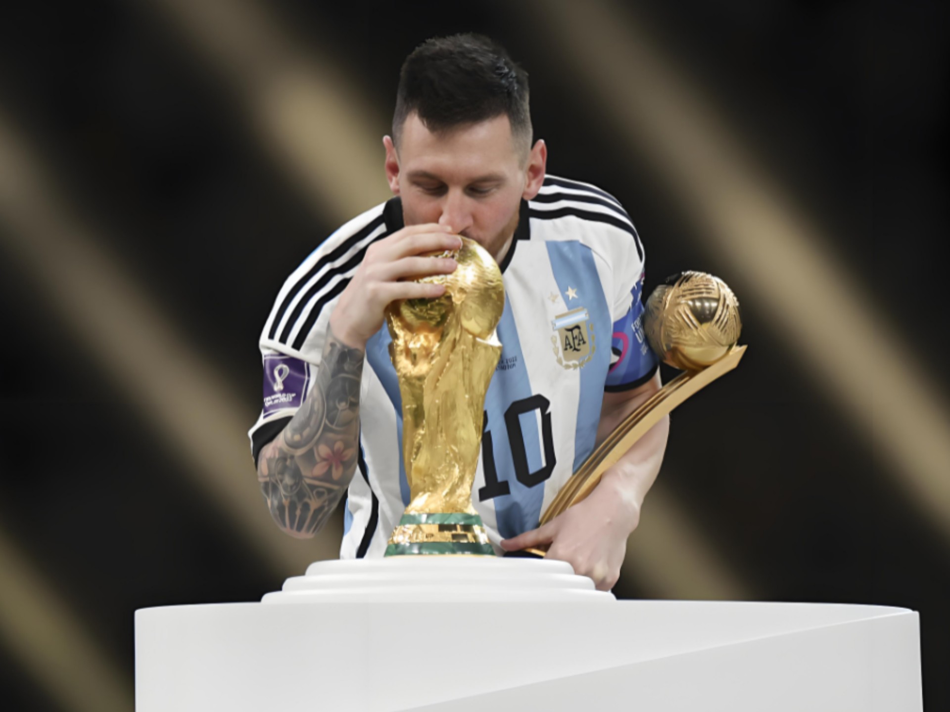 阿莱格里：明天肯定有人需要恢复，但替补的球员必须提供帮助（阿莱格里：明天有人需要休整，替补必须站出来贡献力量）