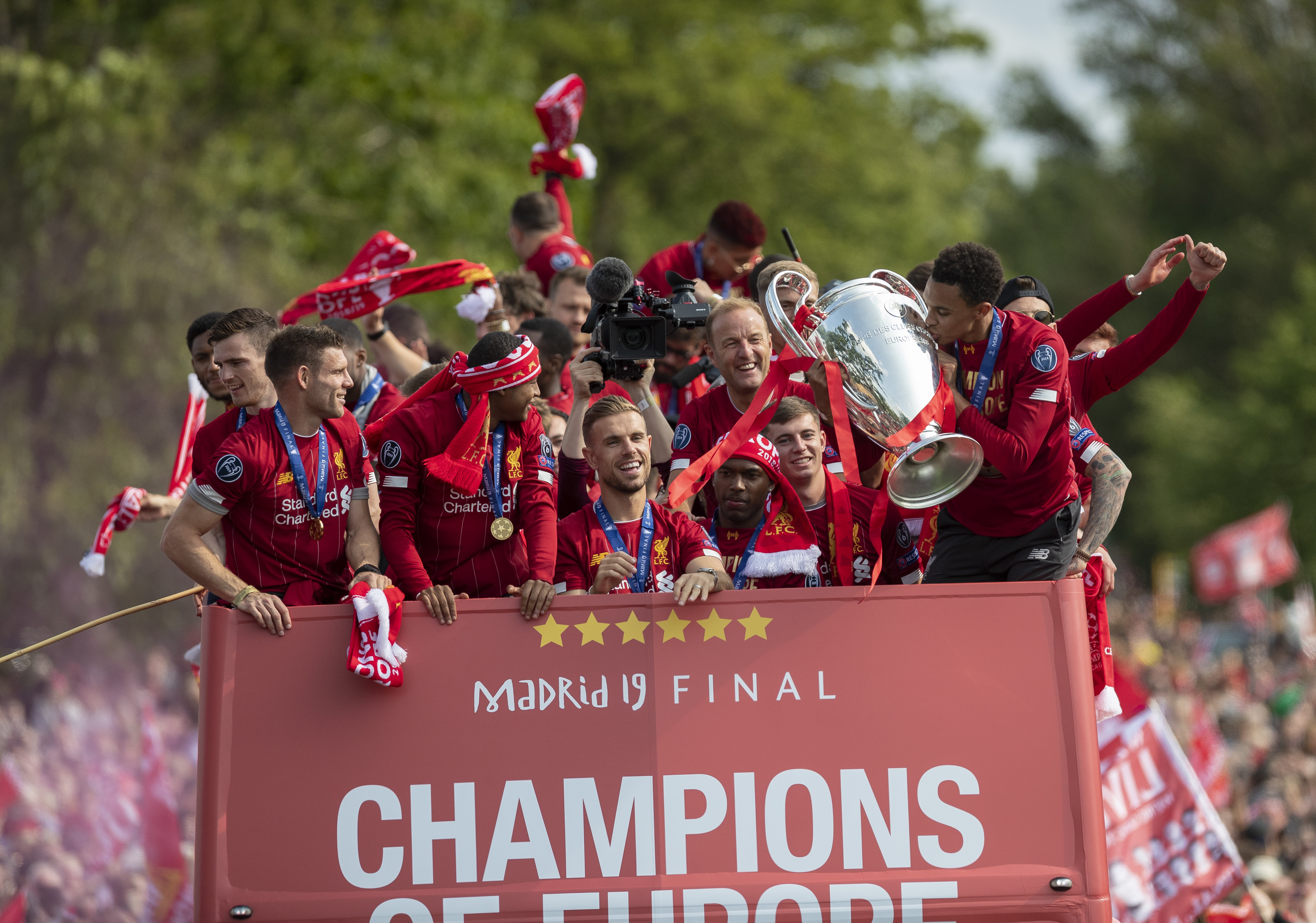 詹俊：感觉意大利能赢北爱尔兰，但能否过威尔士或波黑不好说（詹俊：意大利赢北爱有望，但能否闯过威尔士或波黑仍难说）