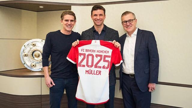 意媒：库普梅纳斯转型中卫表现亮眼，尤文中场补强成当务之急（意媒：库普梅纳斯改打中卫惊艳发挥，尤文中场补强迫在眉睫）