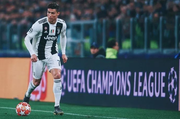 获体育传奇奖！托雷斯：感谢马德里足协，我对此感到无比自豪（荣膺体育传奇奖！托雷斯致谢马德里足协：倍感自豪）