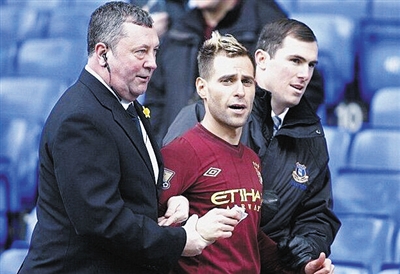 FC26足球庆典队长：金搓姆巴佩领衔，C罗、凯恩、范戴克在列（FC26庆典队长阵容：金搓姆巴佩领衔，C罗、凯恩、范戴克入选）