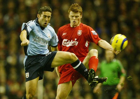 队报：法国队世界杯26人大名单已经确定16人，竞争很激烈（队报：法国队世界杯26人名单已锁定16席，名额之争白热化）