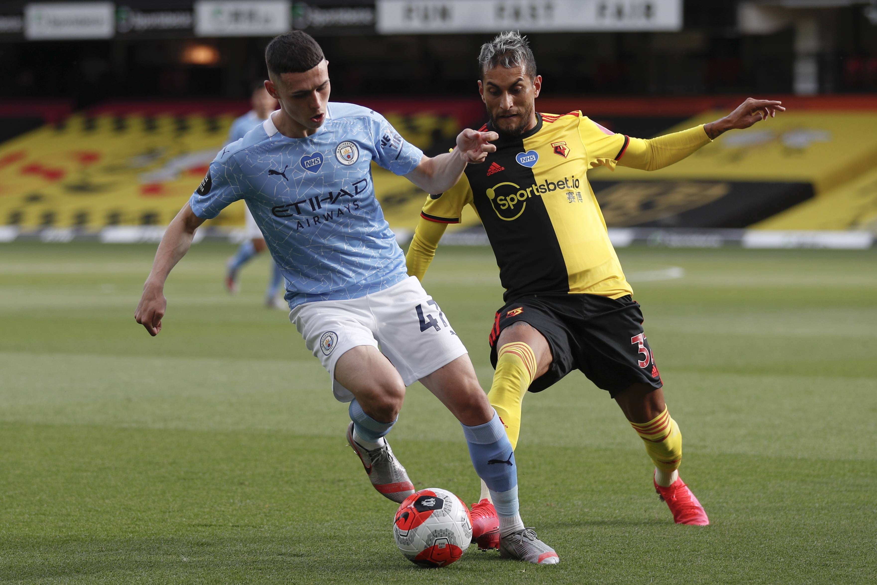 为什么有些人踢得不快却很强？（踢得不快却很强的秘诀是什么？）