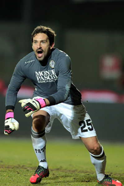 皇马梭哈克洛普！掀翻足坛教练薪资天花板（皇马豪赌克洛普，打破足坛教练薪资天花板）