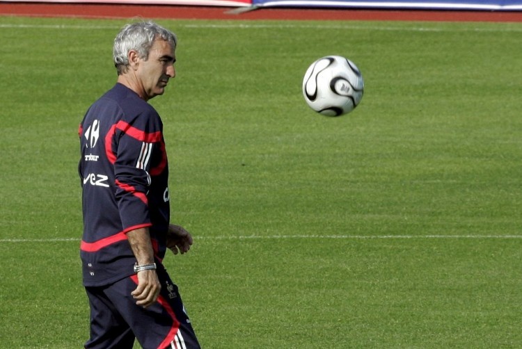 4场贡献3粒进球！官方：瓦尔迪当选意甲11月最佳球员（4战3球！官方宣布：瓦尔迪荣膺意甲11月最佳球员）