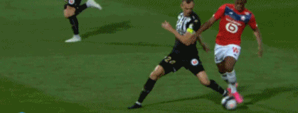 杰伦·约翰逊是第二位在25岁前完成20+18+16的球员