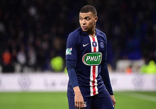 阿斯：拉什福德因发烧缺席巴萨vs毕包；他缺席最近2次训练（阿斯：拉什福德发烧无缘巴萨战毕包，已连续缺席两次训练）