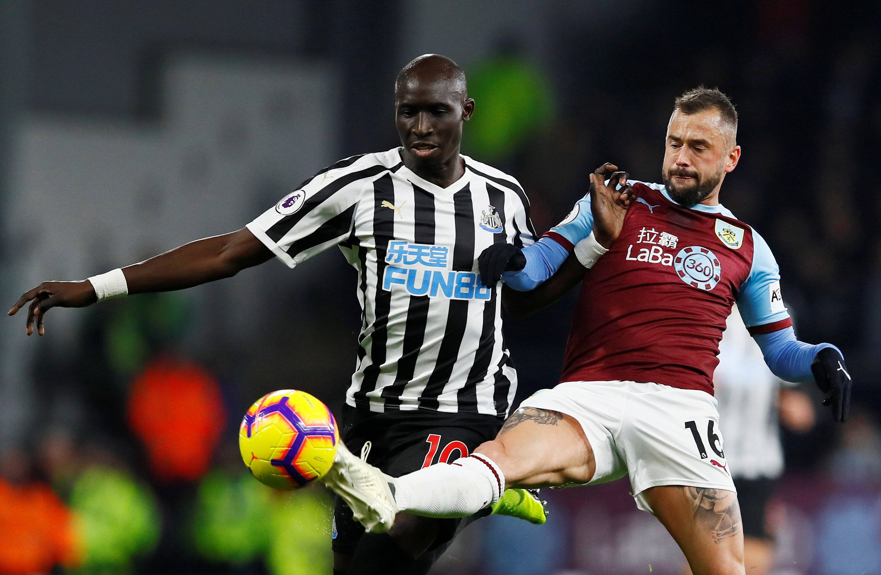 意媒：弗拉霍维奇已接受检查，确定为内收肌紧张未出现损伤（意媒：弗拉霍维奇检查显示内收肌紧张，未发现损伤）