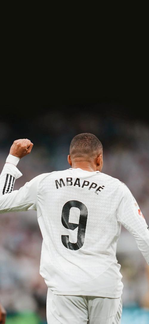 足球报：北京市体育局与足协相关领导都会现场观战足协杯决赛（足球报称，北京市体育局及足协相关负责人将现场观战足协杯决赛）